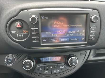 Toyota - Yaris