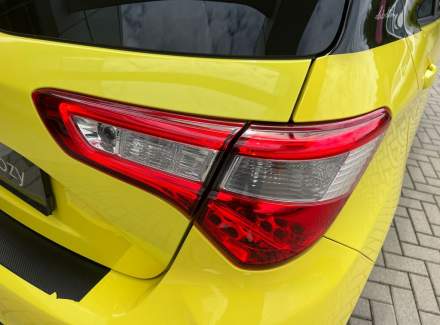 Toyota - Yaris