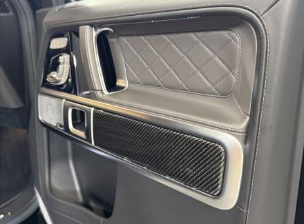Mercedes-Benz - G-class