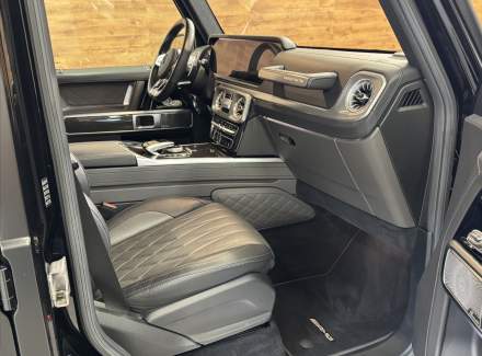 Mercedes-Benz - G-class