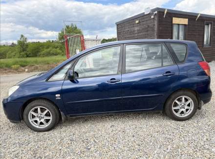 Toyota - Corolla Verso