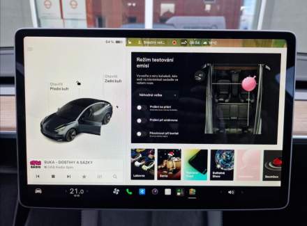 Tesla - Model 3