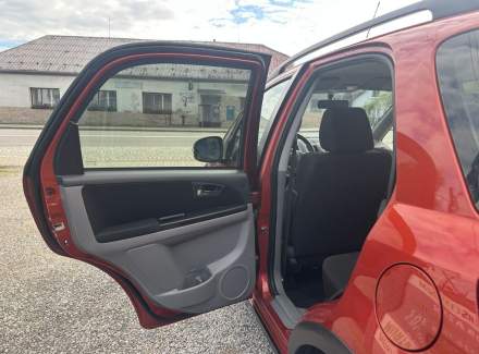 Suzuki - SX4