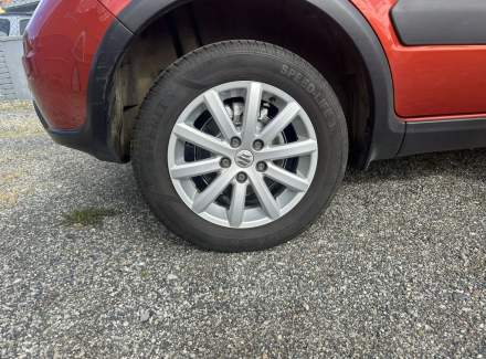 Suzuki - SX4