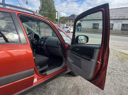 Suzuki - SX4