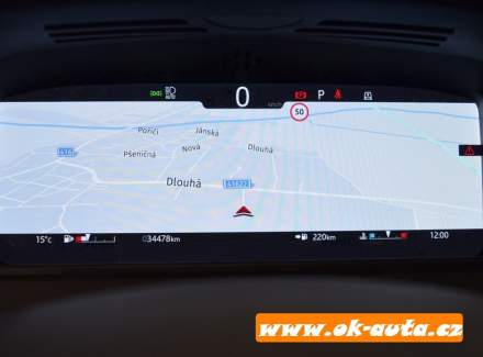 Land Rover - Range Rover Velar
