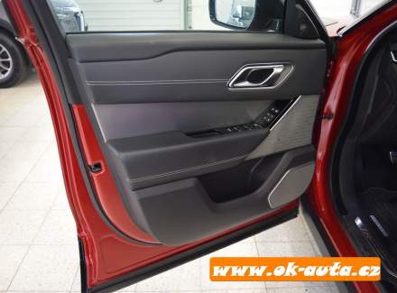 Land Rover - Range Rover Velar