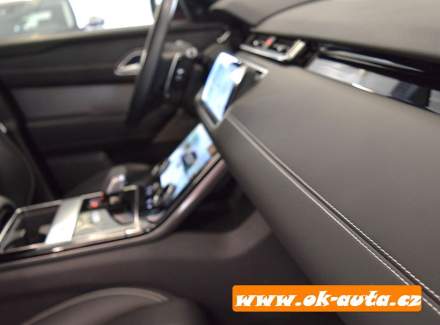 Land Rover - Range Rover Velar
