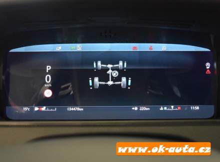 Land Rover - Range Rover Velar