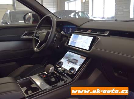 Land Rover - Range Rover Velar
