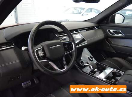 Land Rover - Range Rover Velar