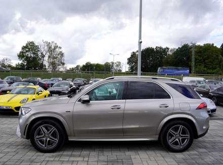 Mercedes-Benz - GLE