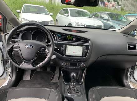Kia - Cee'd