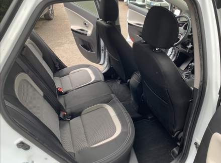 Kia - Cee'd