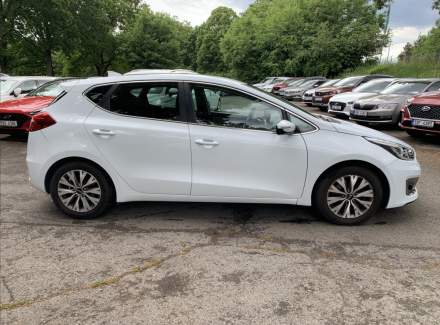 Kia - Cee'd