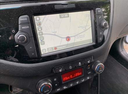 Kia - Cee'd