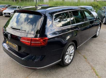 Volkswagen - Passat