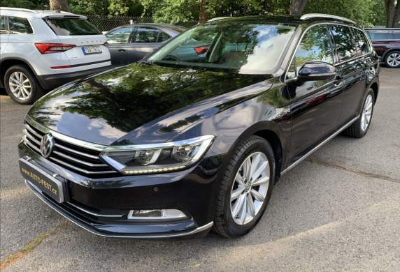 Volkswagen - Passat