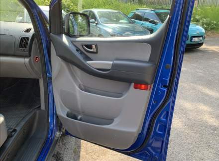 Hyundai - H-1