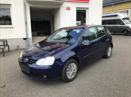 Volkswagen - Golf