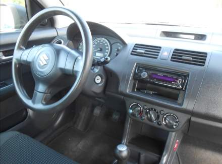 Suzuki - Swift