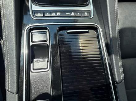 Jaguar - F-Pace