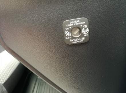 Toyota - Auris