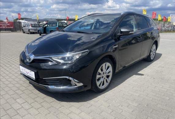 Toyota - Auris