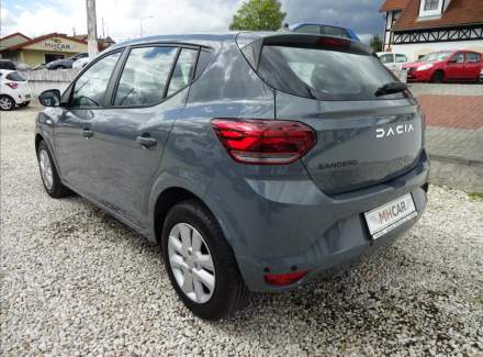 Dacia - Sandero