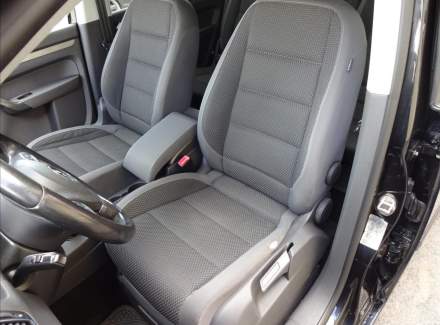Volkswagen - Touran