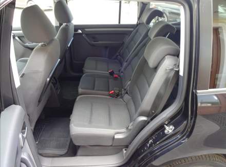 Volkswagen - Touran