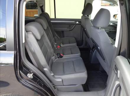 Volkswagen - Touran