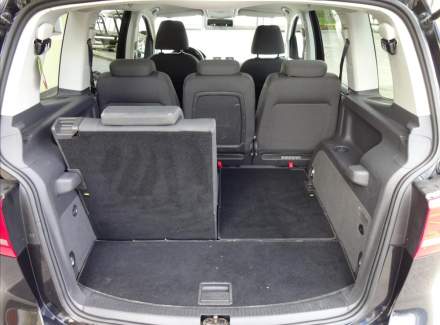 Volkswagen - Touran