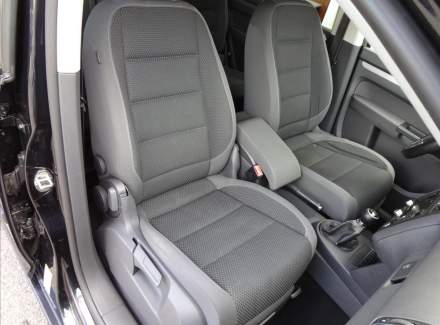 Volkswagen - Touran