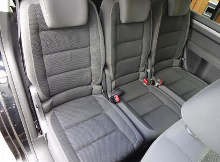 Volkswagen - Touran