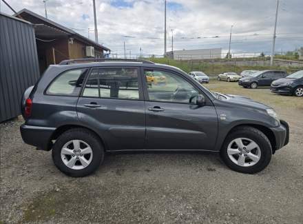 Toyota - RAV 4