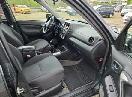 Toyota - RAV 4