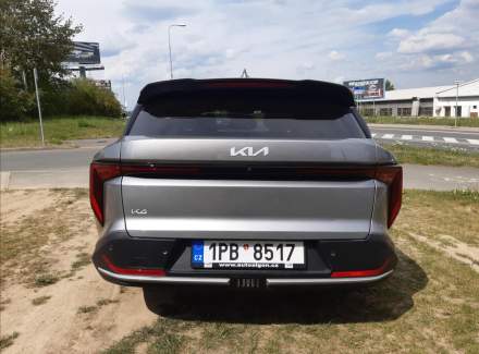 Kia - K4