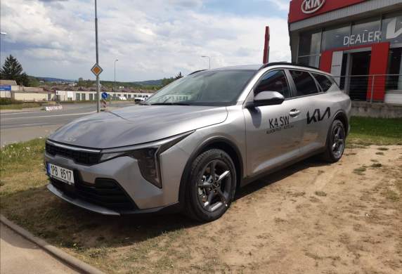 Kia - K4