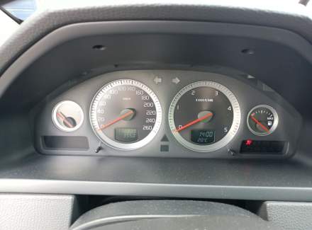 Volvo - XC90