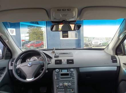 Volvo - XC90