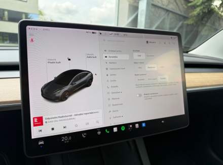 Tesla - Model 3