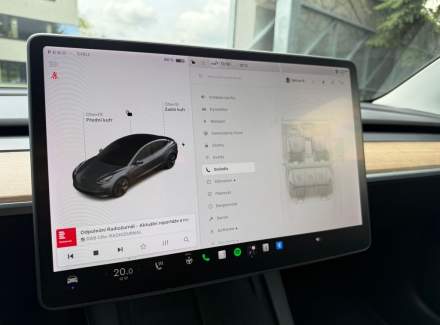 Tesla - Model 3