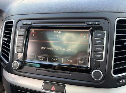 Volkswagen - Sharan