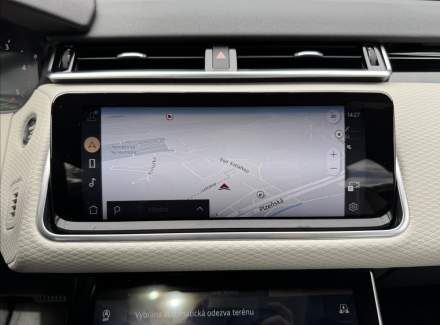 Land Rover - Range Rover Velar