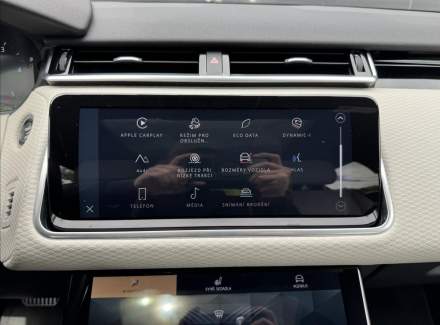 Land Rover - Range Rover Velar