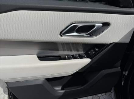 Land Rover - Range Rover Velar