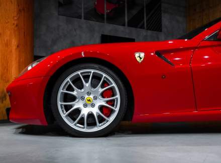 Ferrari - 599