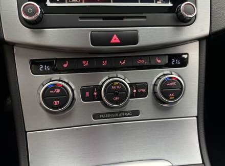Volkswagen - Passat CC
