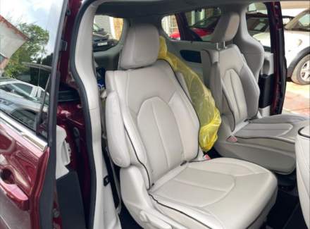 Chrysler - Pacifica